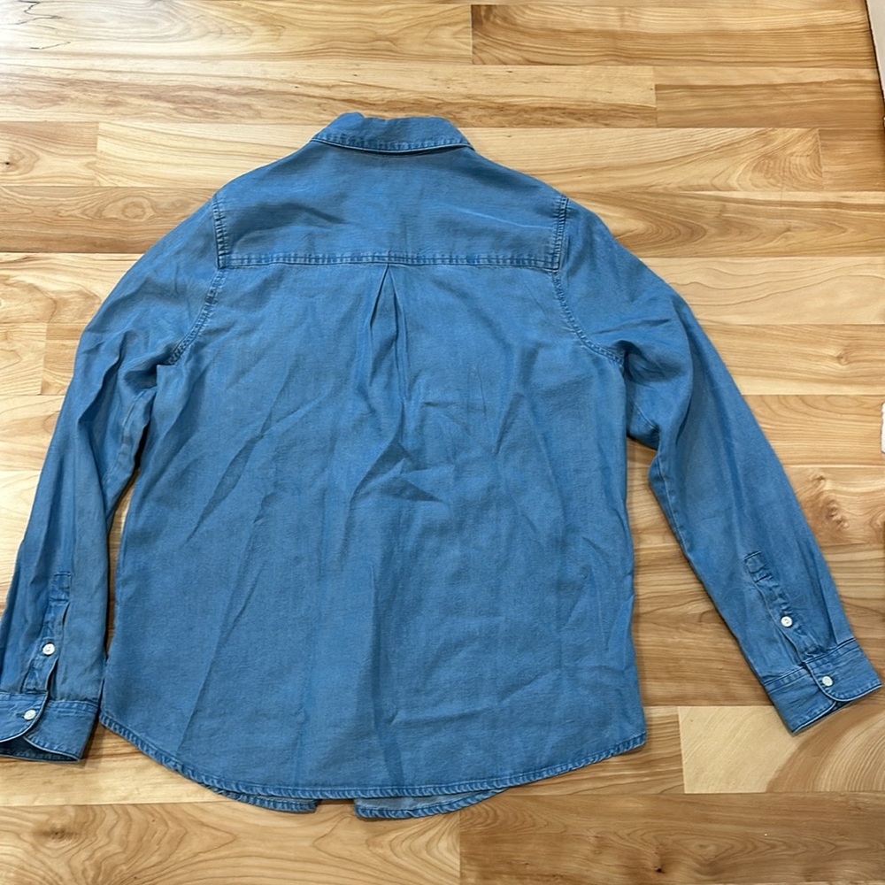 Lucky Brand button down denim in shirt - Picture 3 of 3